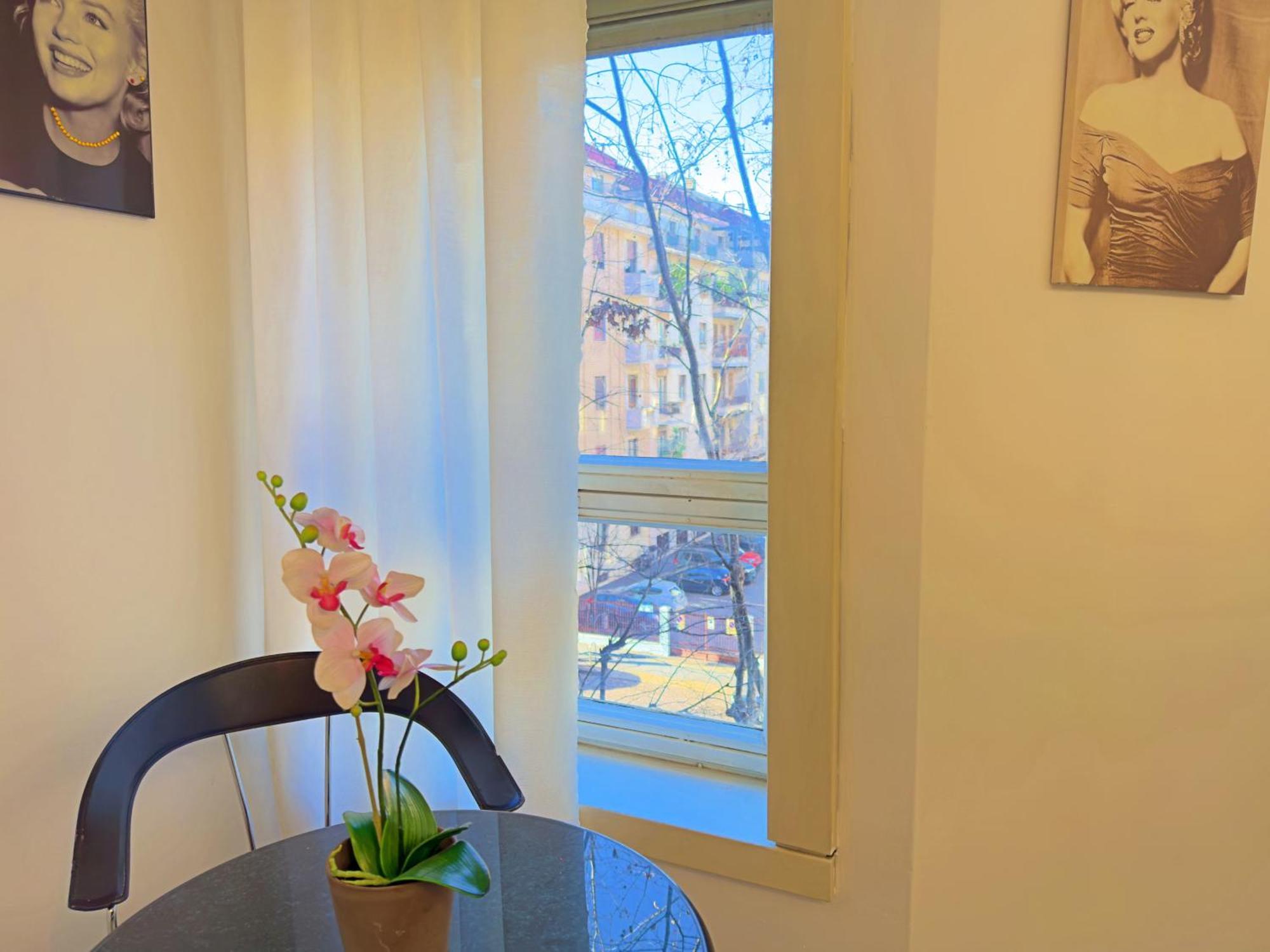 Appartme Guest House Doria 17 Милан Экстерьер фото