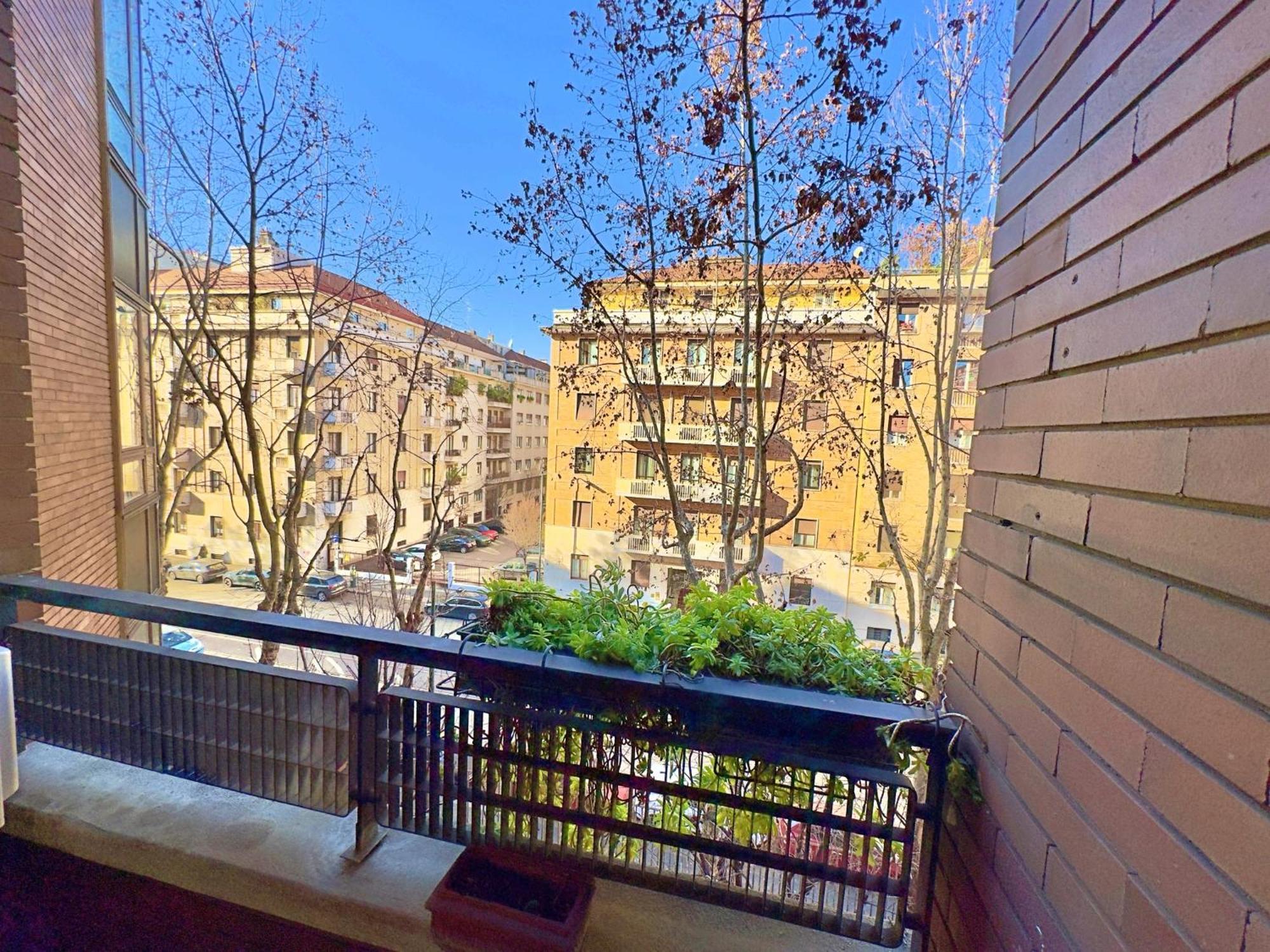 Appartme Guest House Doria 17 Милан Экстерьер фото
